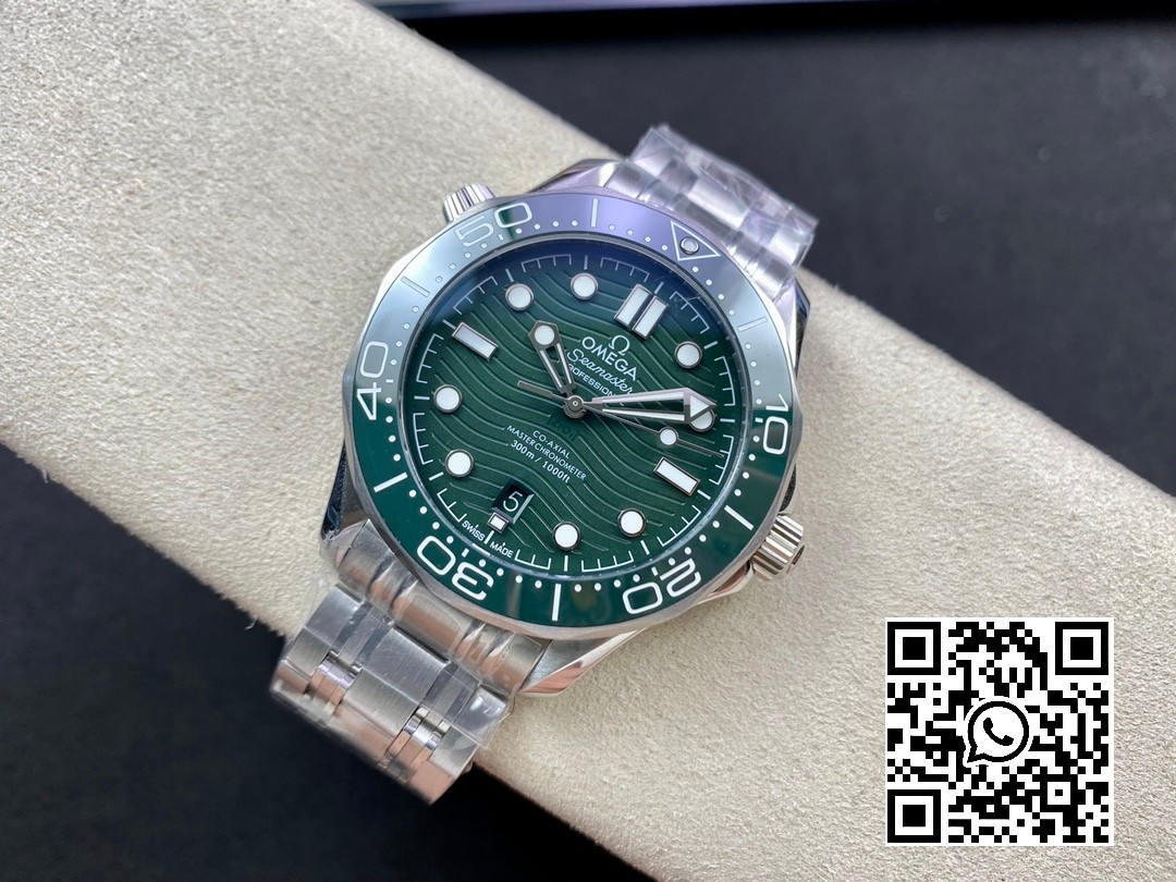 Omega Seamaster Diver 300M VS Factory 1:1 Best Edition Green Ceramic Green Dial