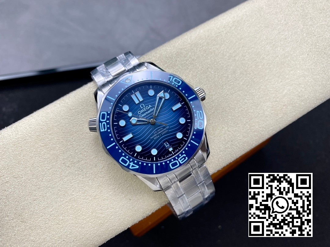 Omega Seamaster 300 SS VS Factory 1:1 Best Edition Gradient Blue Dial