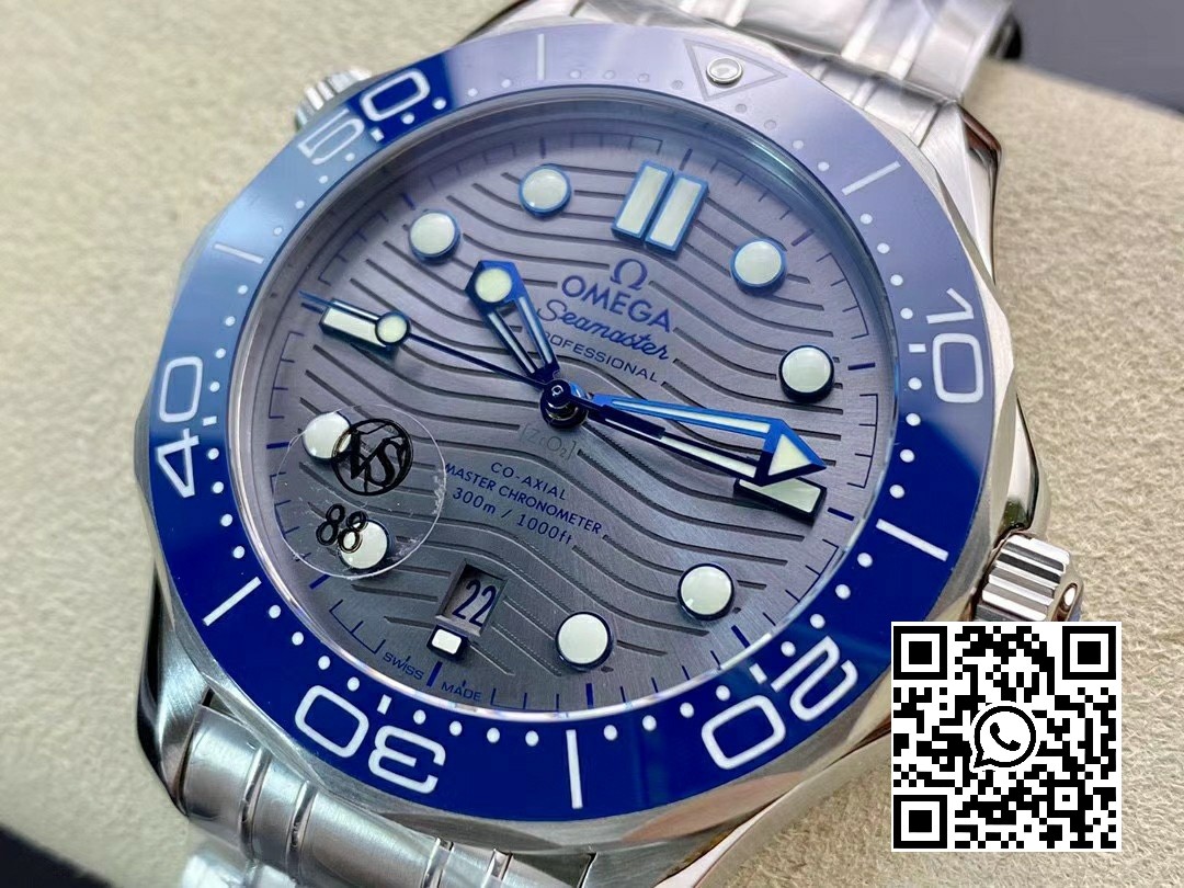 Omega Seamaster Diver 2018 300M VS Factory 1:1 Best Edition Blue Ceramic Gray Dial