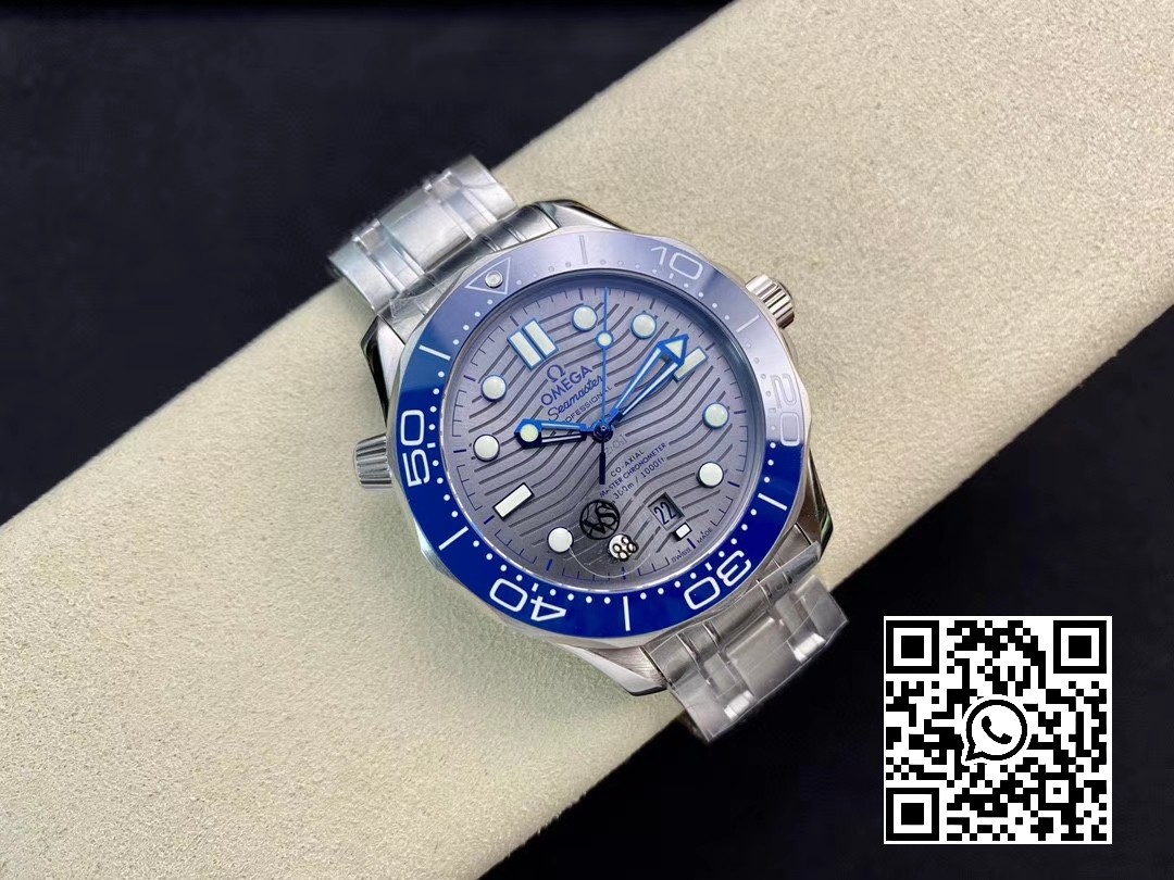 Omega Seamaster Diver 2018 300M VS Factory 1:1 Best Edition Blue Ceramic Gray Dial