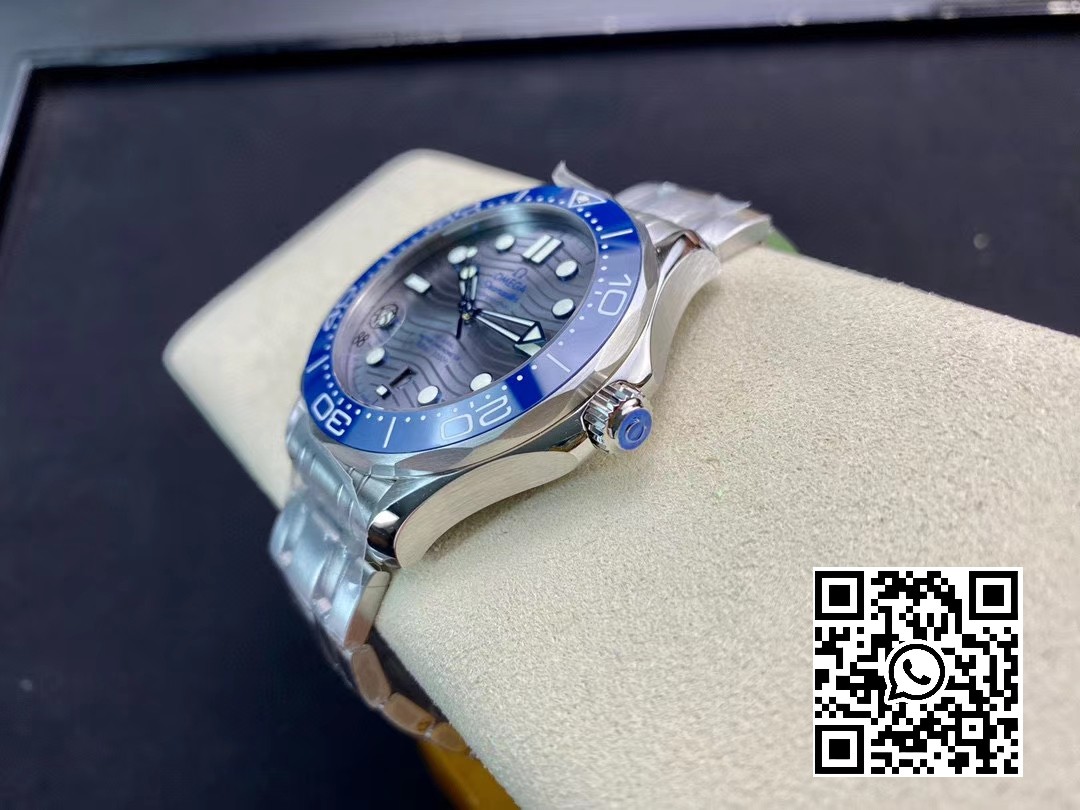 Omega Seamaster Diver 2018 300M VS Factory 1:1 Best Edition Blue Ceramic Gray Dial