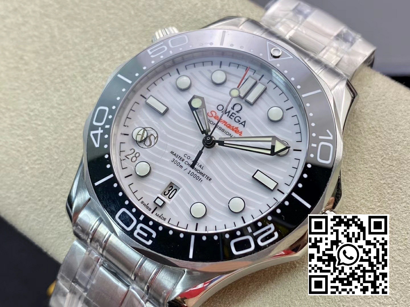 Omega Seamaster Diver 300M SS VS Factory 1:1 Best Edition Black Bezel White Dial